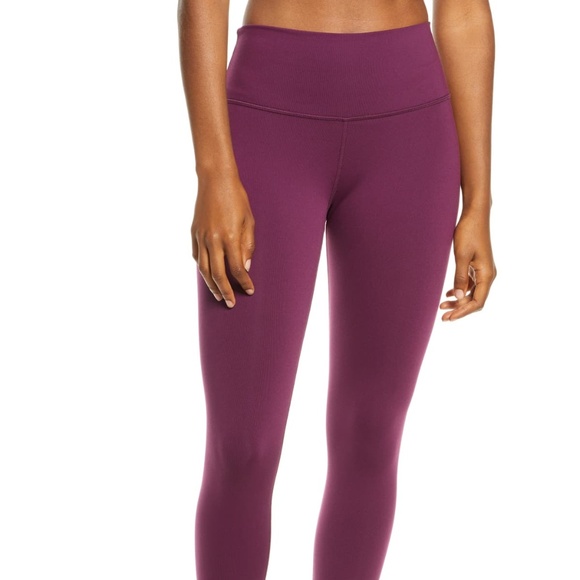 ALO Yoga Pants - Alo Yoga Legging